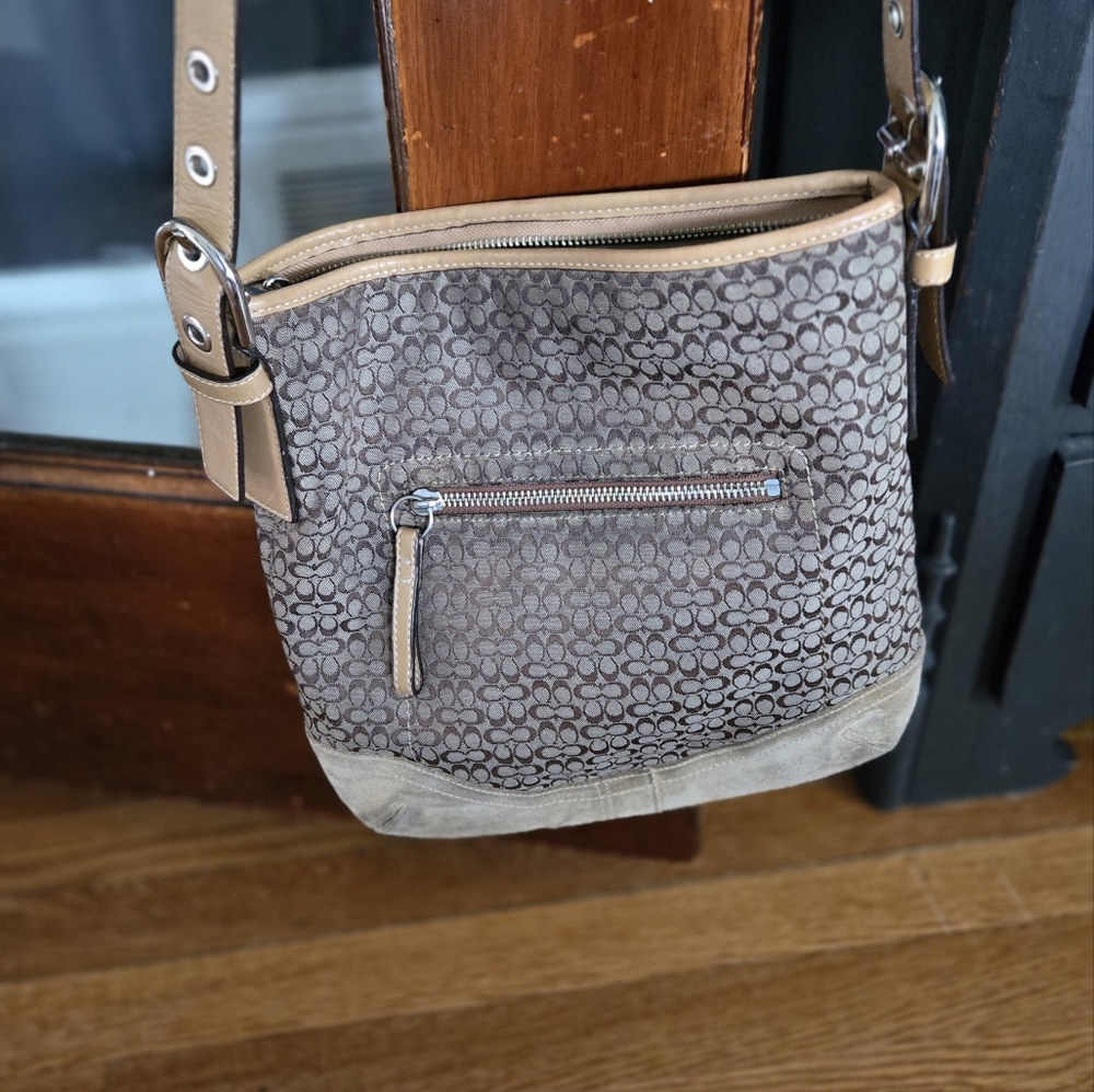 Coach Signature Bag